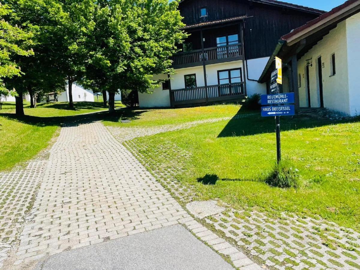 Appartement Zum Hirsch'N Waldkirchen Bagian luar foto